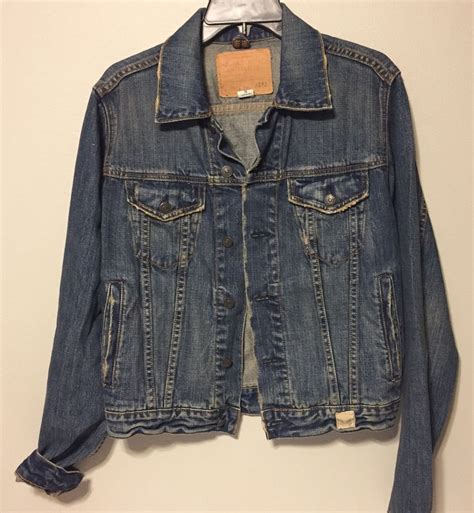 $90 $54 $45. . Abercrombie jean jacket